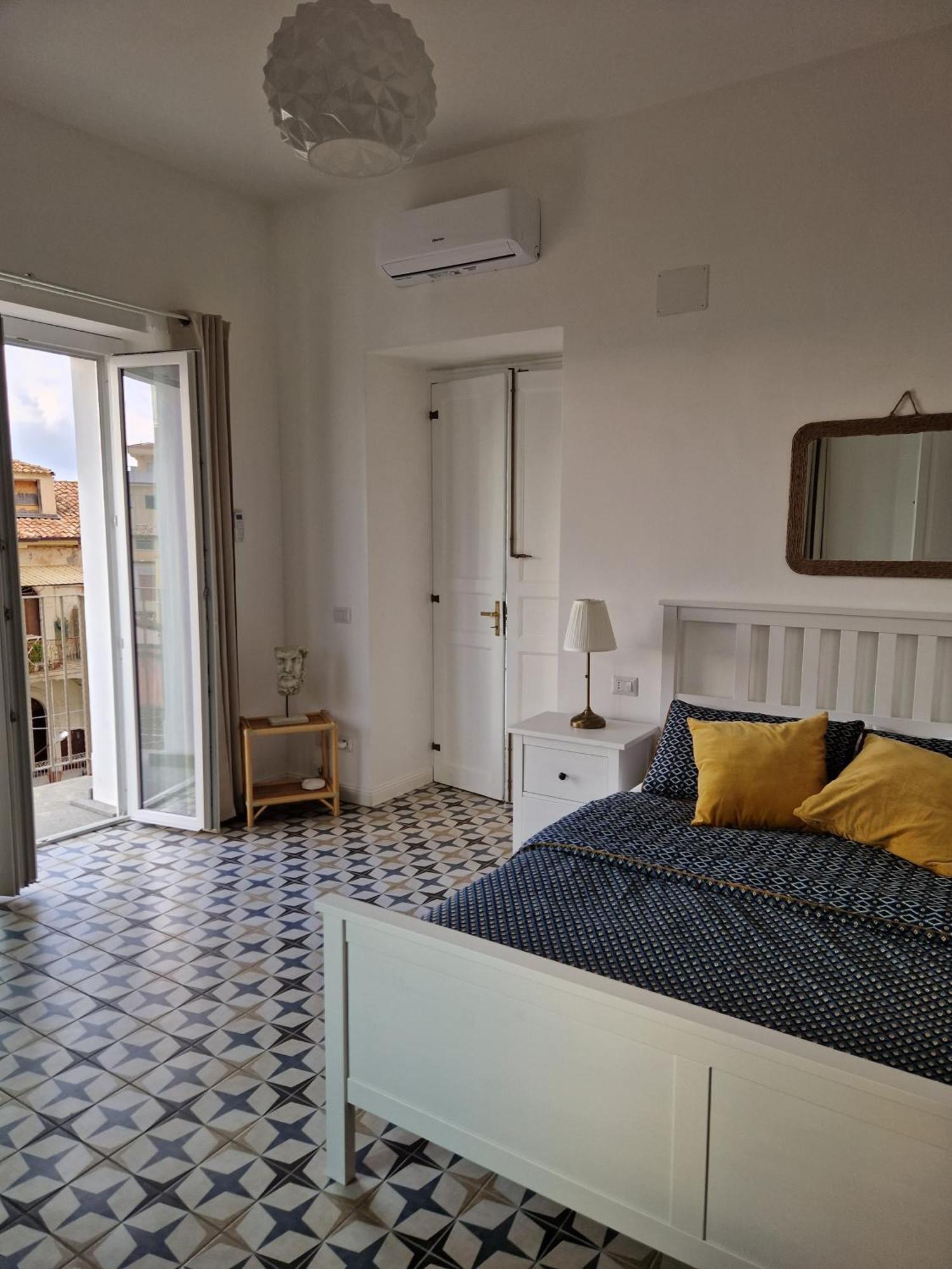 Casa Vacanze Penelope Pizzo  Esterno foto